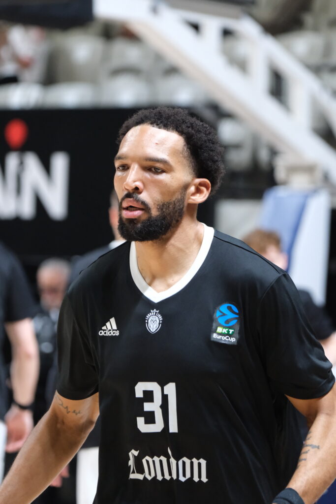 Deane Williams in a London Lions jersey during BKT EuroCup action.