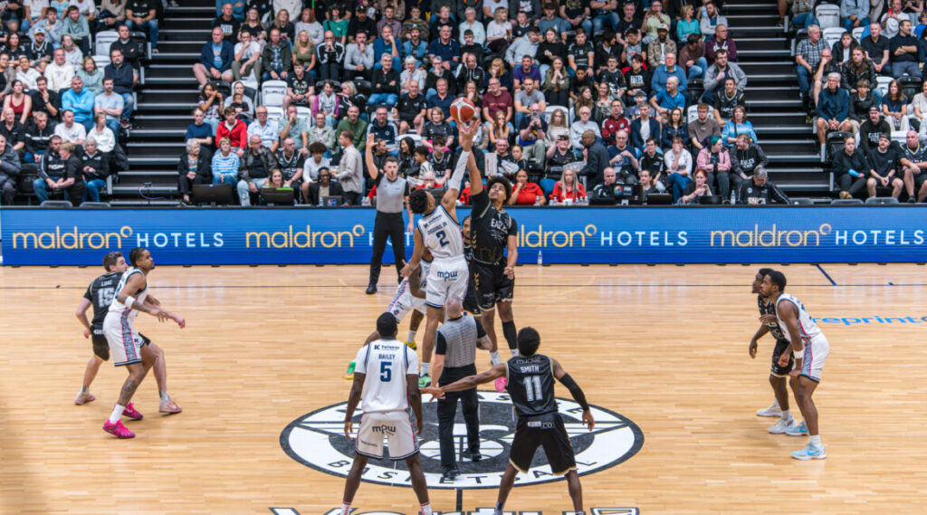 Newcastle Eagles and Bristol Flyers contest the opening tip at the Vertu Arena