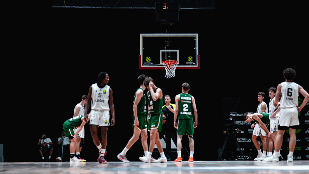 London Lions NextGen players on court during a NextGen EuroLeague game